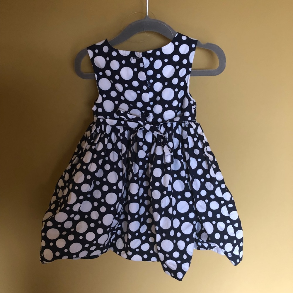 Adorable MAX studio girls dress - 18 mo
